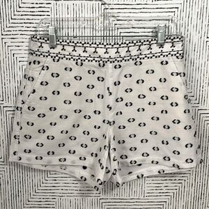 Tailored Black & White shorts!
